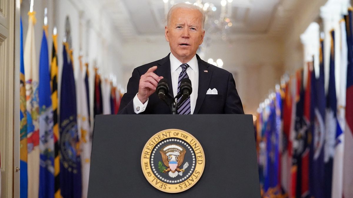 Biden slíbil Den nezávislosti od viru a napumpoval americkou ekonomiku